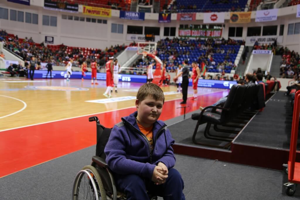Дети-инвалиды 14 марта 2015 г. в СК "Баскет Холл"