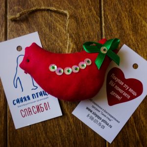 Игрушка ручной работы "Птичка"