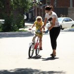 Более 30 детей из краснодарских многодетных семей получили велосипеды от участников акции "Велодар"