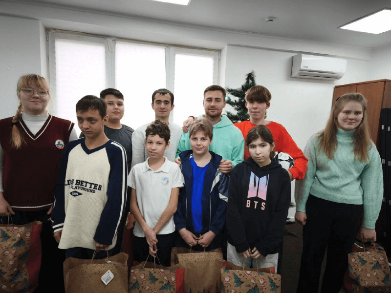 К нам в гости приходил настоящий футбольный герой