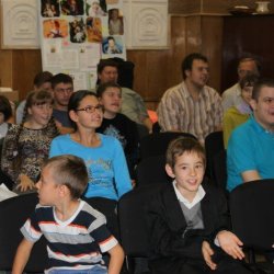 3 ноября 2011: Театральное представление для детей-инвалидов в Краевом обществе инвалидов
