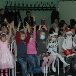30 декабря 2011: Новогодний праздник для деток онко и гематологического отделений ДККБ