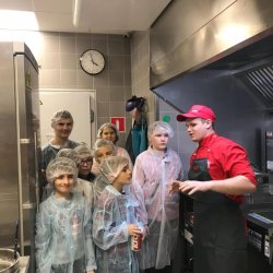 26 ноября 2018: Профориентационная экскурсия в ресторан KFC